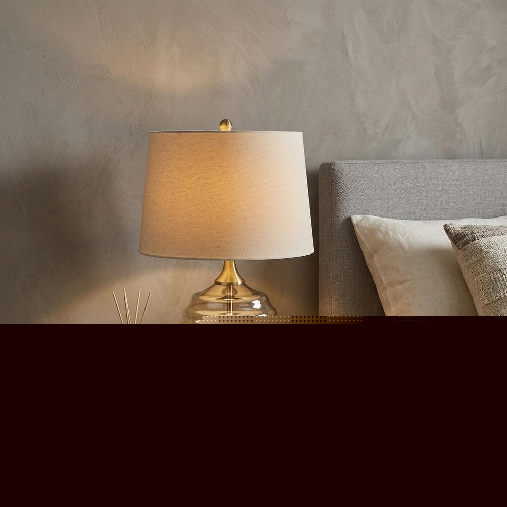 23" Off-White Metal Bedside Table Lamp With Off-White Shade