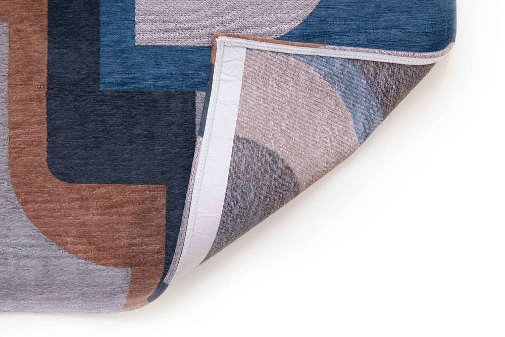 10' Beige And Gray Geometric Washable Runner Rug