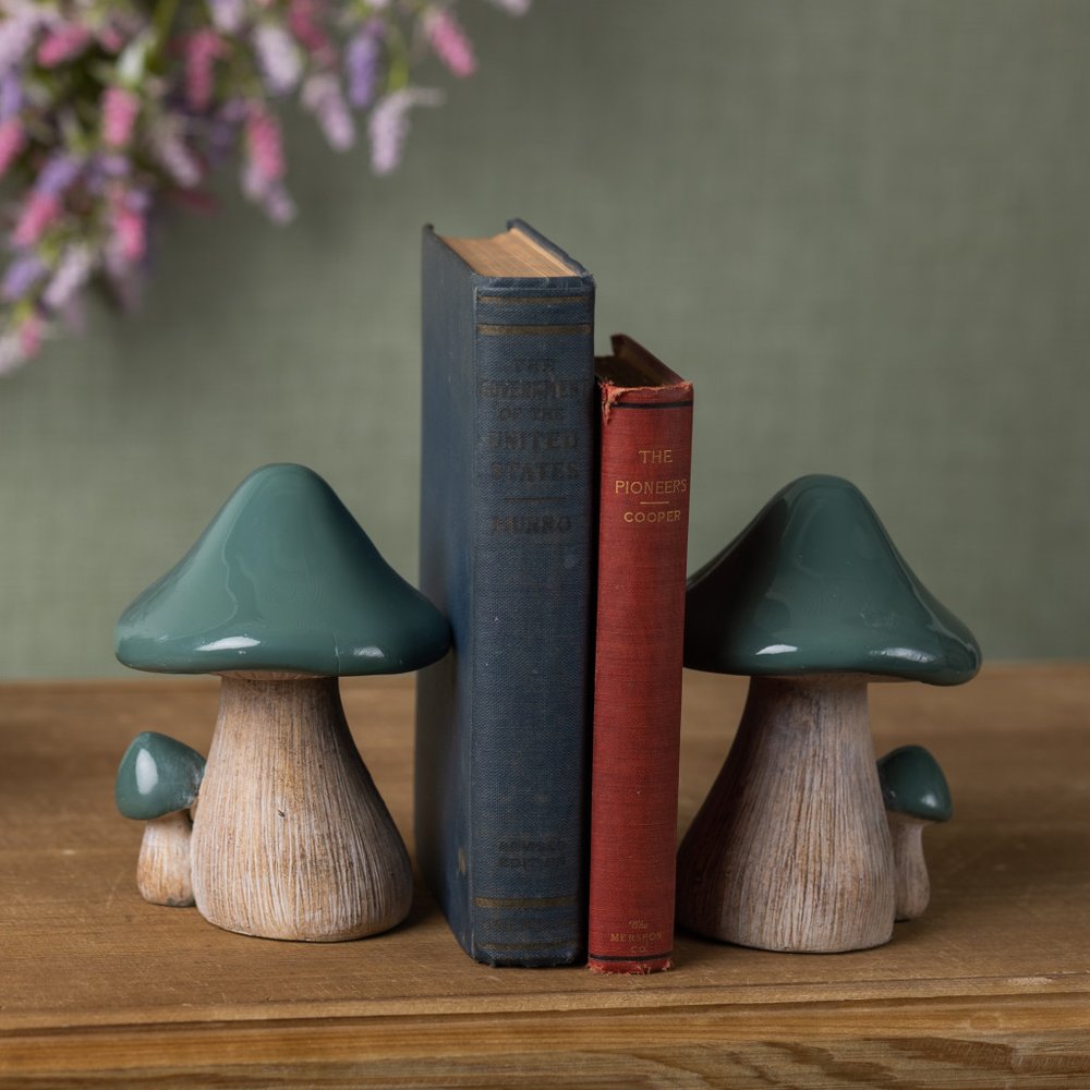 Set of Two Green Resin Figurine Tabletop Sculpture
