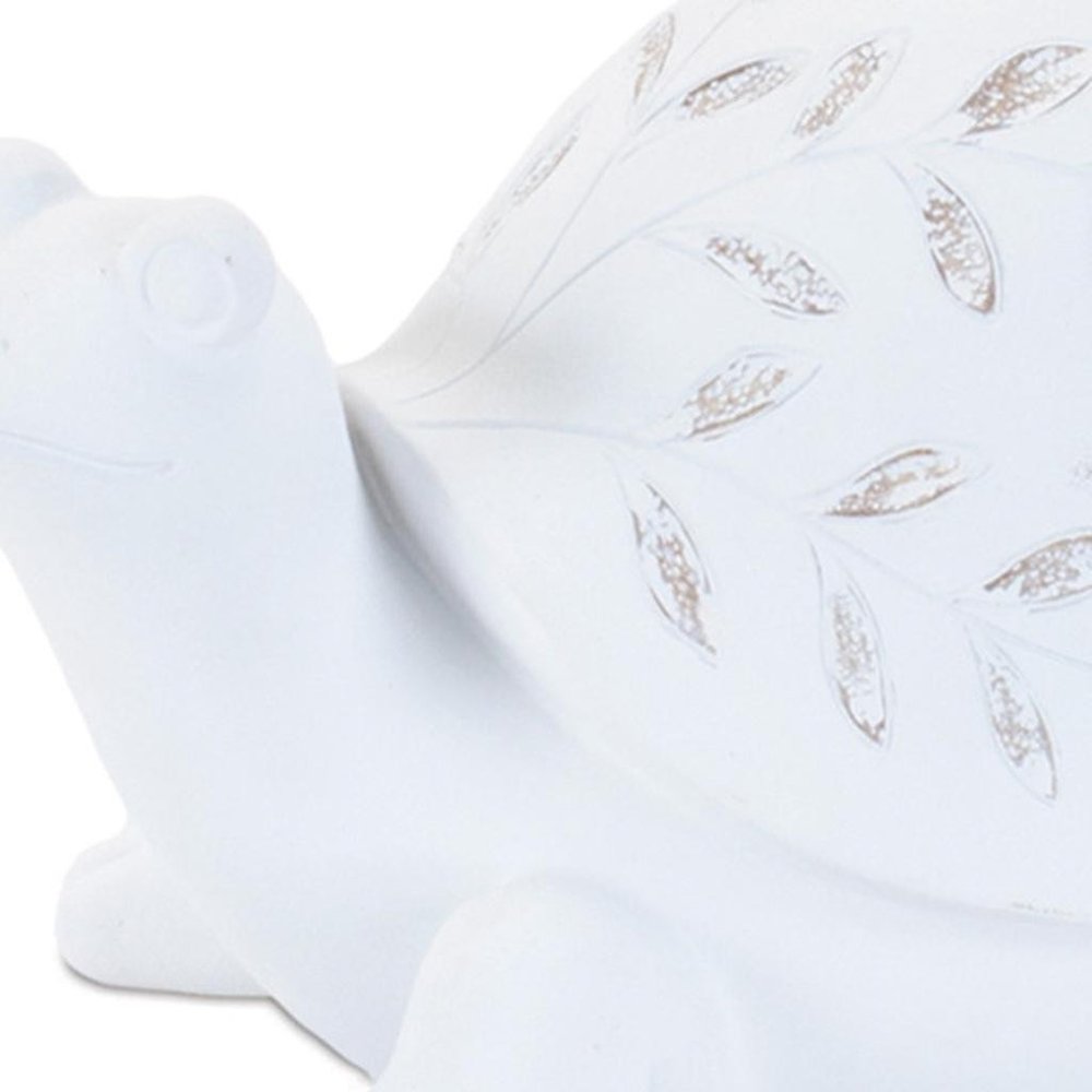 Set of Two White Polyresin Frog And Turtle Figurines