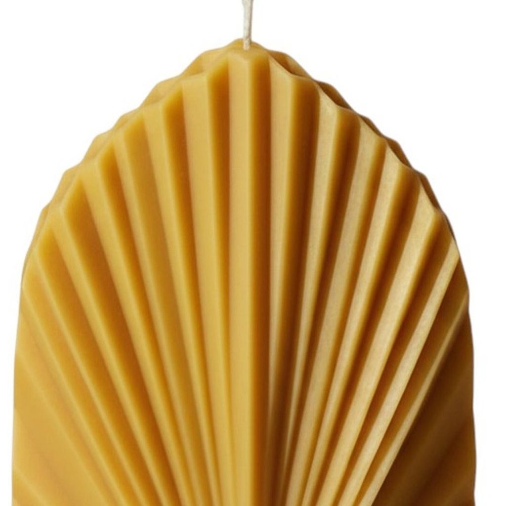 6" Gold Unscented Dimensional Palm Leaf Candle