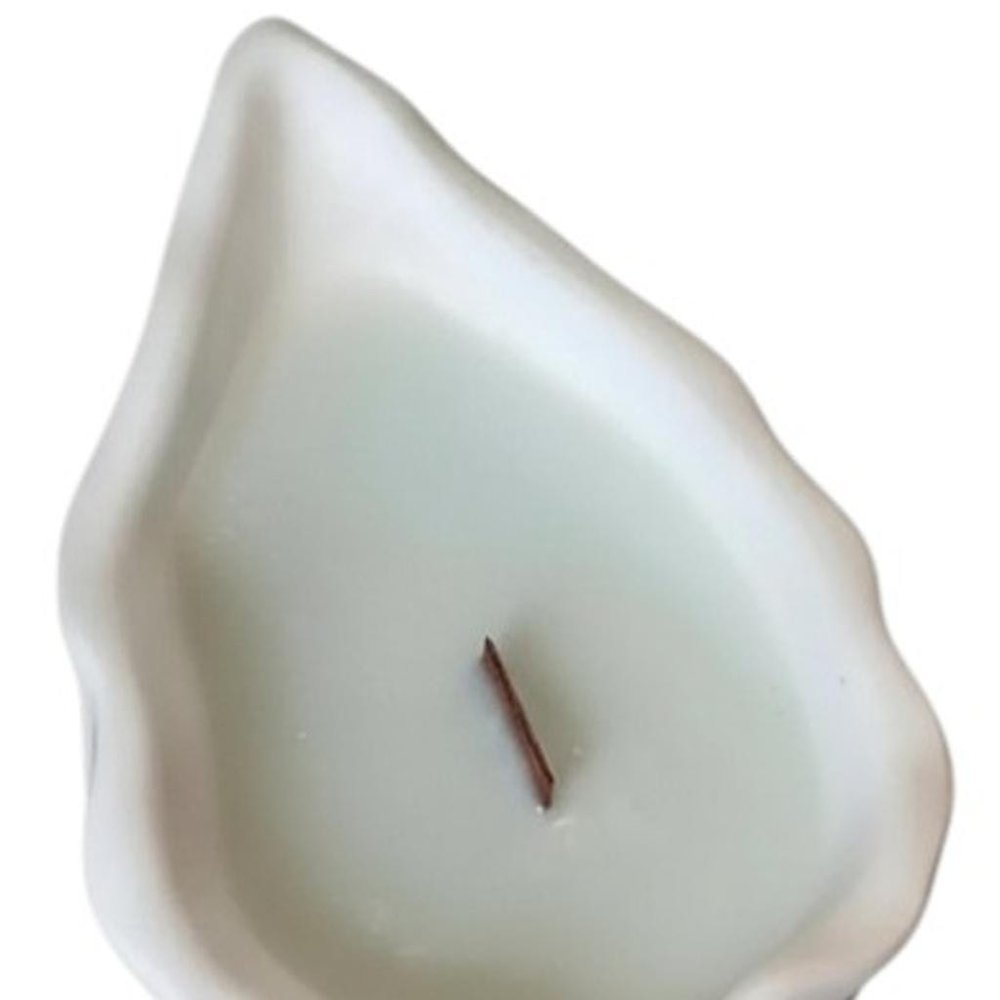 6" Light Blue Unscented Soy Wax Candle In White Resin Novelty Holder